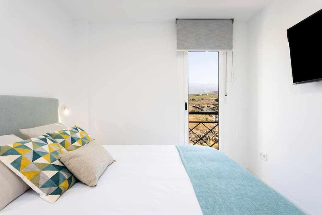 Sunnyland Apartment Arona Cho Dış mekan fotoğraf