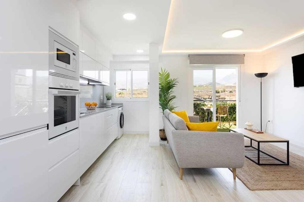 Sunnyland Apartment Arona Cho Dış mekan fotoğraf